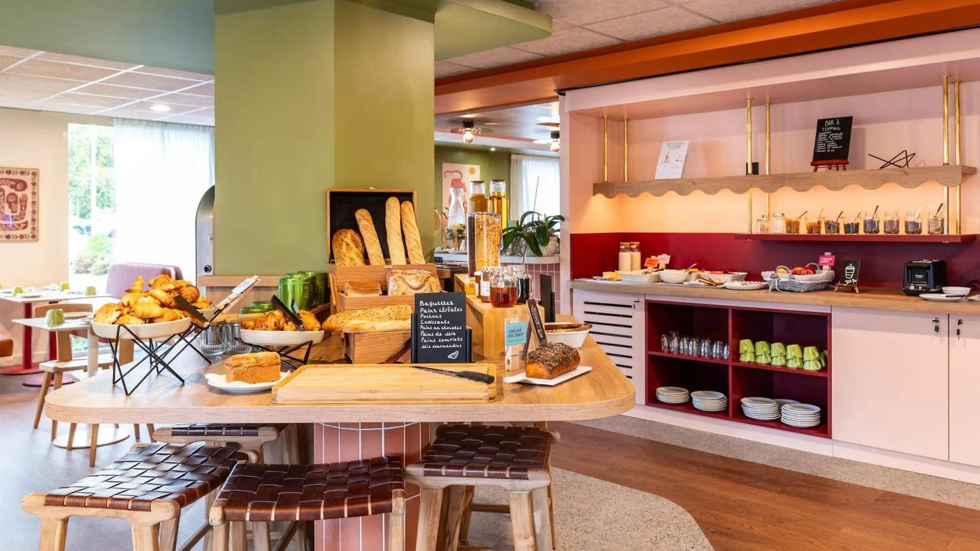 Ibis Styles Prevessin Geneve Aeroport Hotel 3*, Prevessin-Moens France