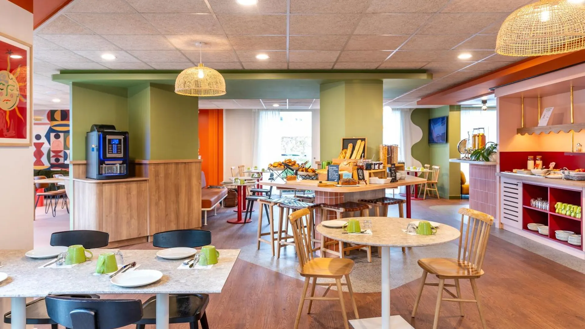Ibis Styles Prevessin Geneve Aeroport Hotel