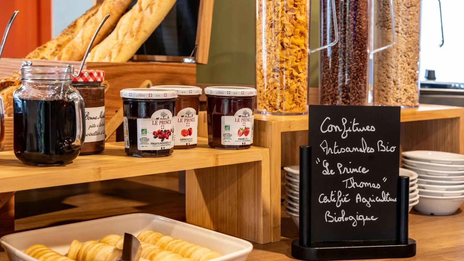 Ibis Styles Prevessin Geneve Aeroport Hotel  Prevessin-Moens