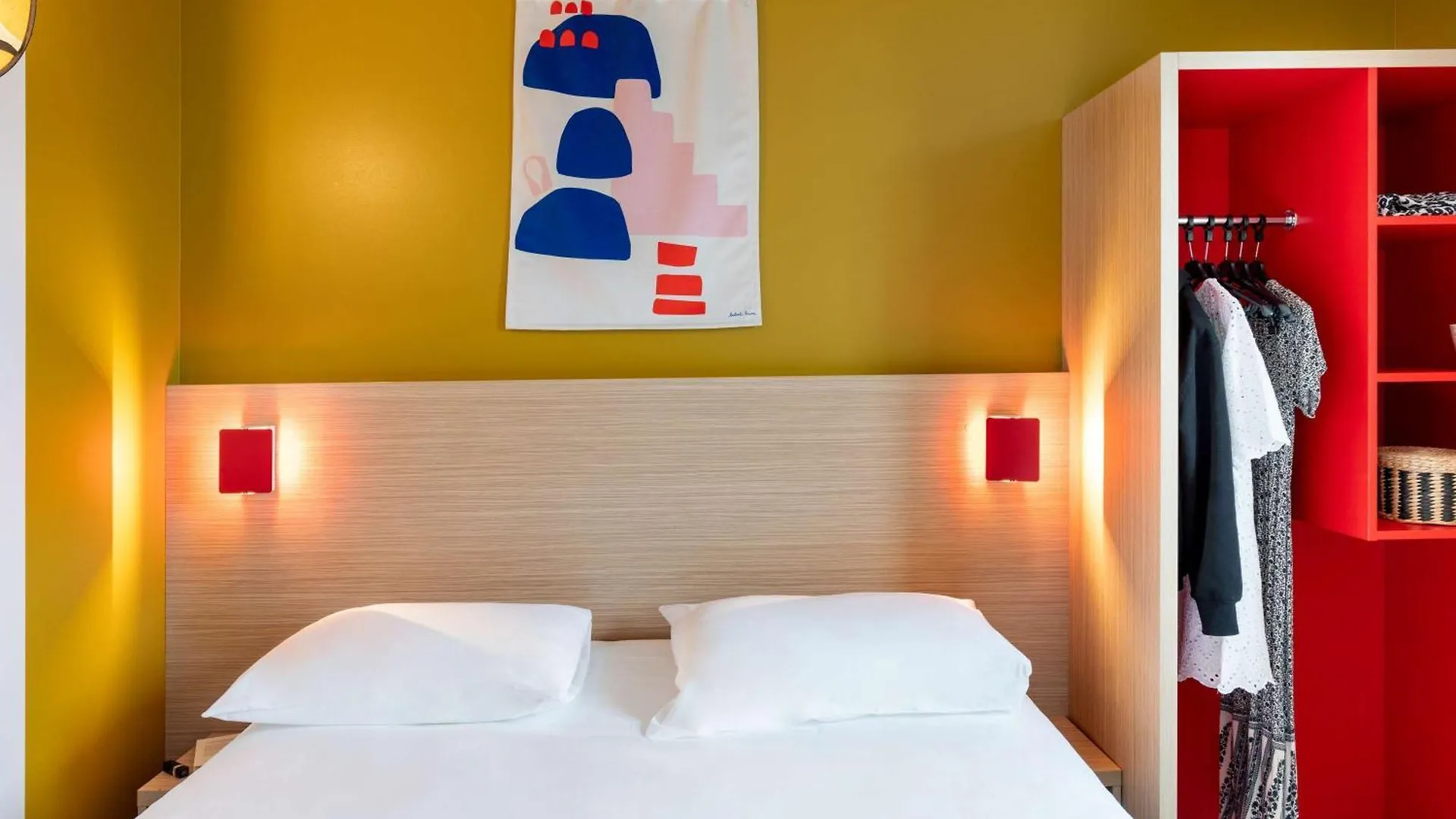 Ibis Styles Prevessin Geneve Aeroport Hotel